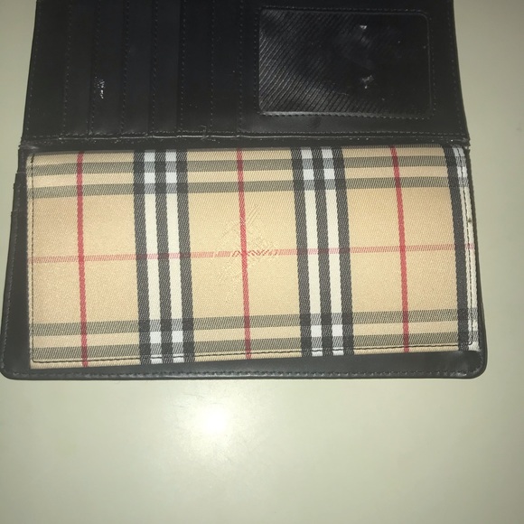 Authentic BurberryLondon blue label wallet. - Picture 3 of 7